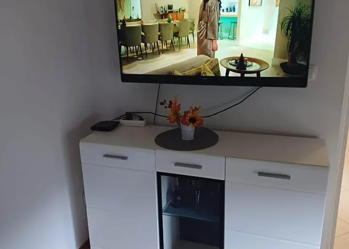 Alba - Three Bedroom With Loggia Split