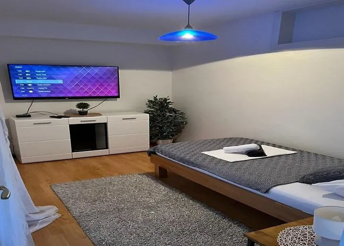 Alba - Three Bedroom With Loggia Split