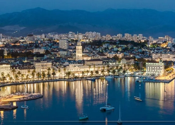 Alba - Three Bedroom With Loggia * Split