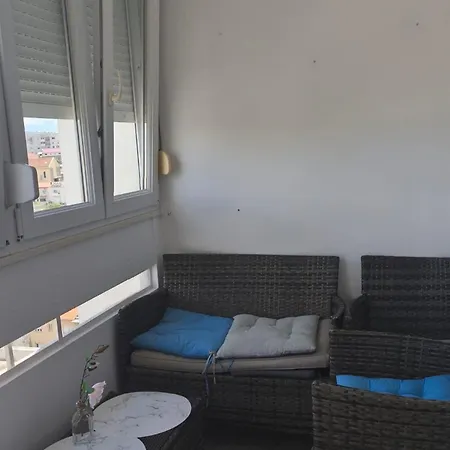 Alba - Three Bedroom With Loggia Apartman