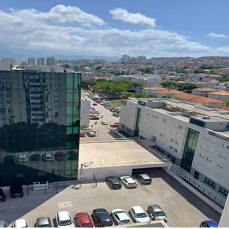 Alba - Three Bedroom With Loggia Apartman Split