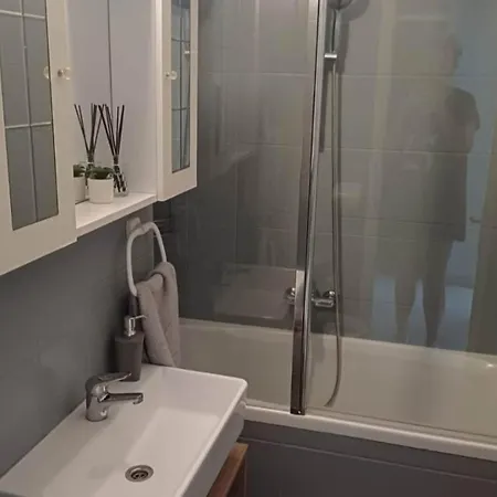 Alba - Three Bedroom With Loggia Apartment Split